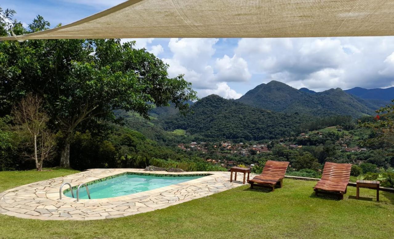 הוילה נובה פריבורגו Casa Alpina Com Vista Panoramica De Lumiar מראה חיצוני תמונה