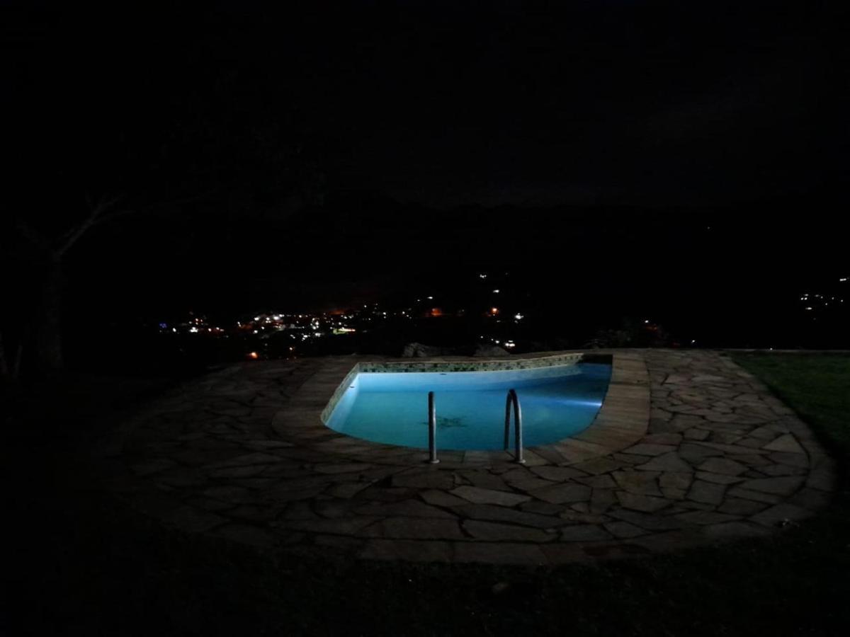 הוילה נובה פריבורגו Casa Alpina Com Vista Panoramica De Lumiar מראה חיצוני תמונה