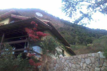 הוילה נובה פריבורגו Casa Alpina Com Vista Panoramica De Lumiar מראה חיצוני תמונה
