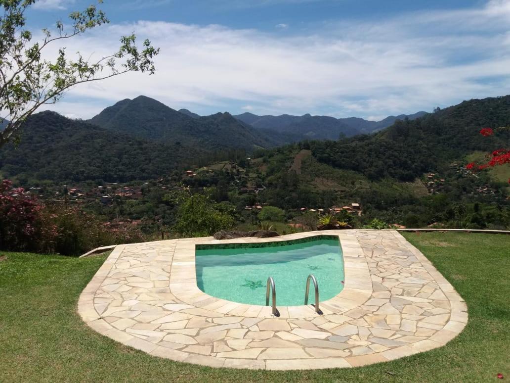 הוילה נובה פריבורגו Casa Alpina Com Vista Panoramica De Lumiar מראה חיצוני תמונה